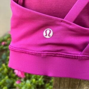 Lululemon energy bra size 2 magenta pink